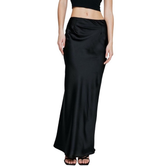 Nasty Gal Satine Black Maxi Skirt Size 2 New with Tags - Picture 5 of 5
